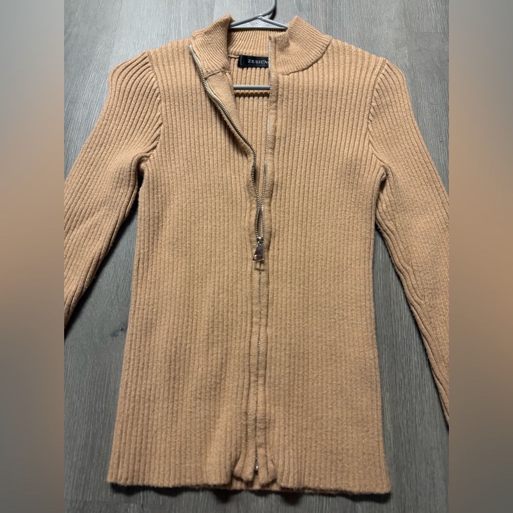 Tan Ribbed Women's zipper Sweater - Picture 2 of 3